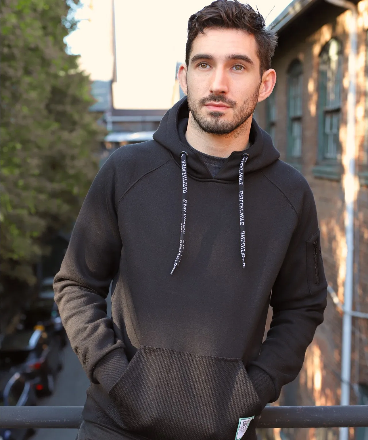 HYBRID Hoodie (Pearl Weave Integrated) - Black