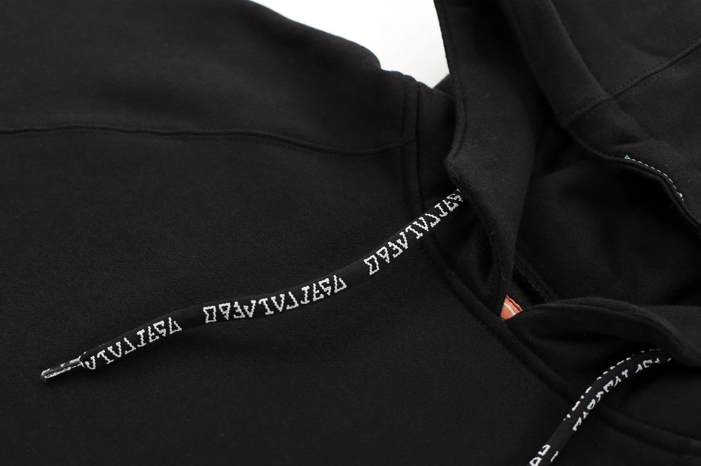 HYBRID Hoodie (Pearl Weave Integrated) - Black